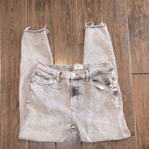 Kensie vintage luxe grey jeans with raw hem size 12/31